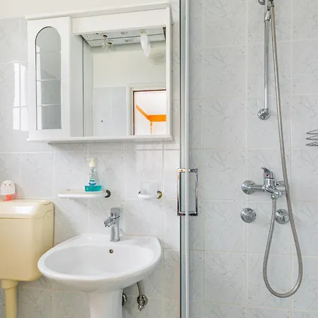 Apartments With A Parking Space Brsec, Opatija - 7796 Martina Room photo