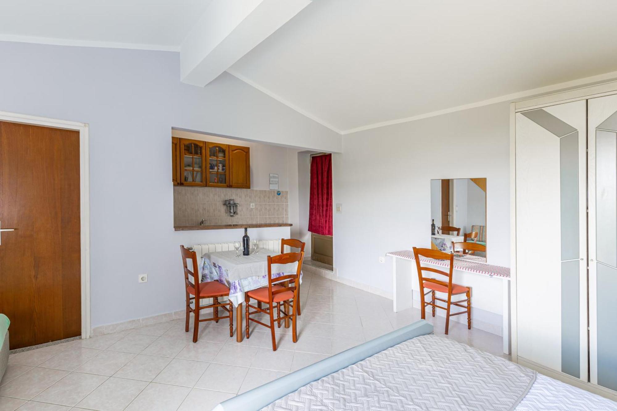 Apartment With A Parking Space Brsec, Opatija - 7796 *