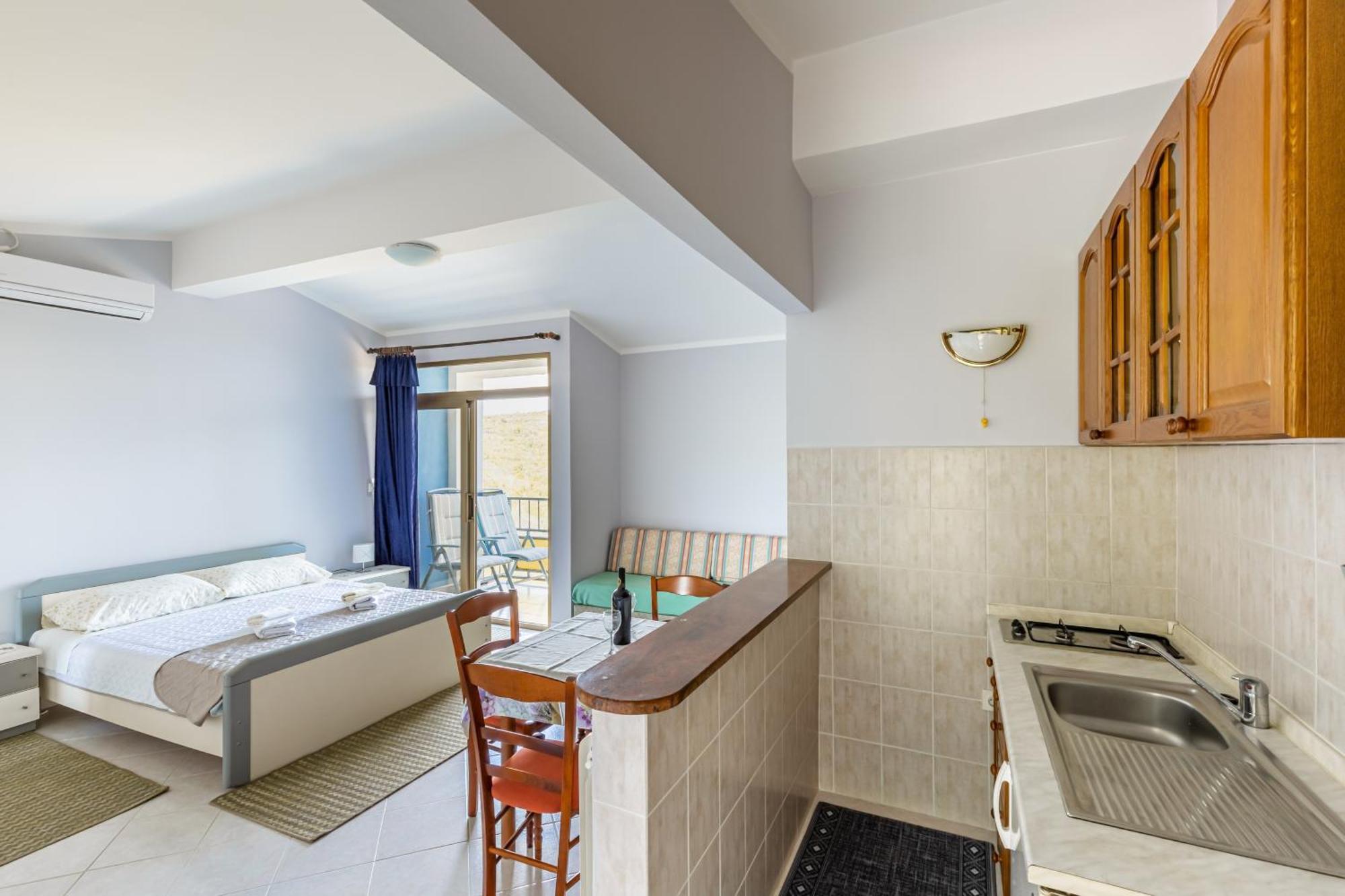 Apartment With A Parking Space Brsec, Opatija - 7796 *